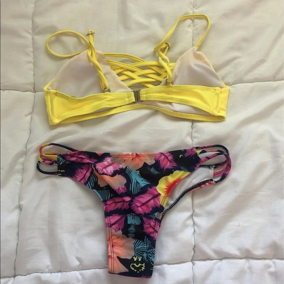 Yellow Bikini Set - Picture 2 of 7